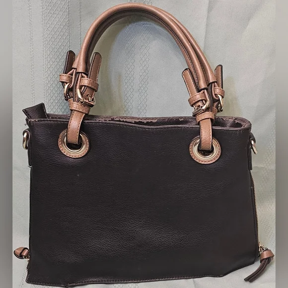 Simply Noelle Black Shoulder Bag - Picture 6 of 11